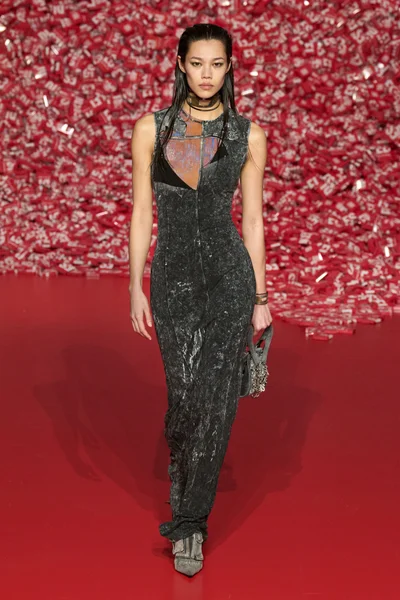 Look 37